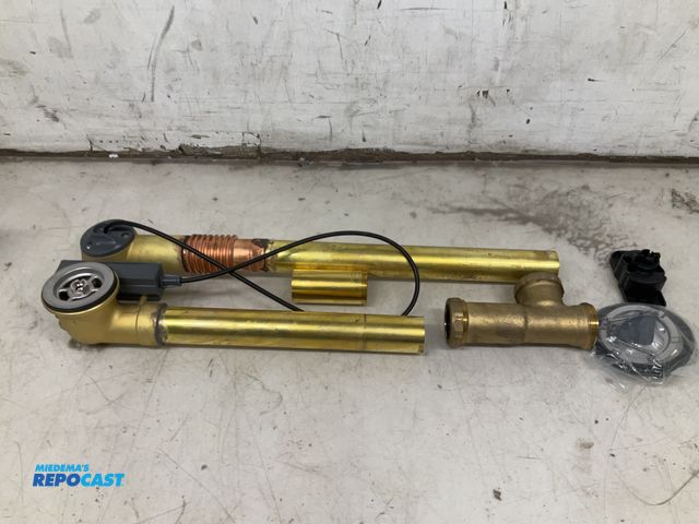 Lot 2-64311 - kohler brass cable 30” faucet pipes