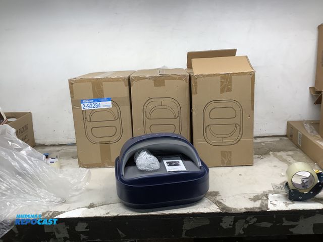 Lot 2-92284 - Lot of (3) Foot Spa Massager Baths