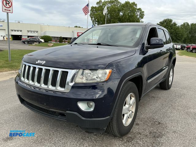 Lot 2-62620 - 2012 Jeep Grand Cherokee Laredo 4WD SUV
