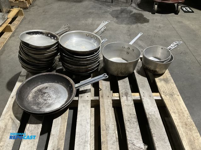 Lot 2-55083 - Lot of assorted used pans, includes (12) 10” aluminum frying pans, (8) 12” aluminum frying pans, (2)...