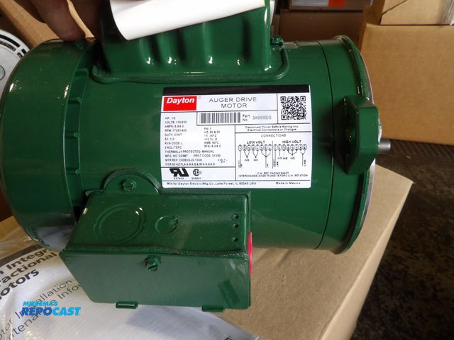 Lot 2-53256 - newy dayton auger drive motor: single phase c-face capacitor, start 1/2 hp 1725 rpm, 56YZ frame, 115...