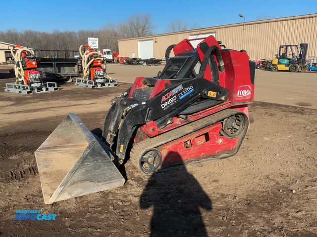 Lot 2-33600 - Toro Dingo TX 1000 Wide Track Mini Skid Steer