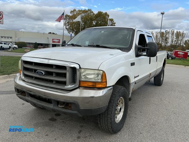 Lot 2-69301 - 2000 Ford F-250 XLT Crew Cab Long Box Pickup Truck 4x4