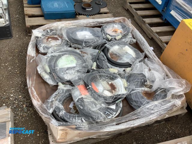 Lot 2-33838 - Skid of Brad Power TPE Cable