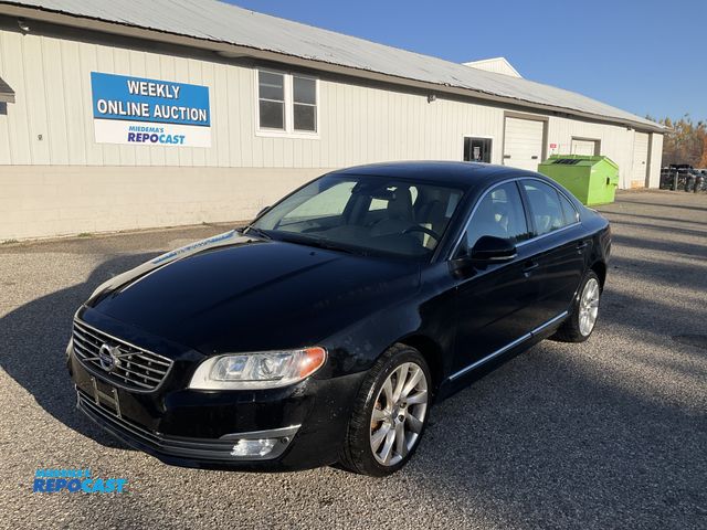 Repocast.com - Lot 2-61419 - 2015 Volvo S80 Platinum Sedan AWD