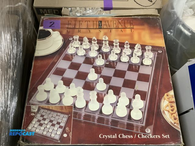 Lot 2-99191 - Glass chess set - complete in original box