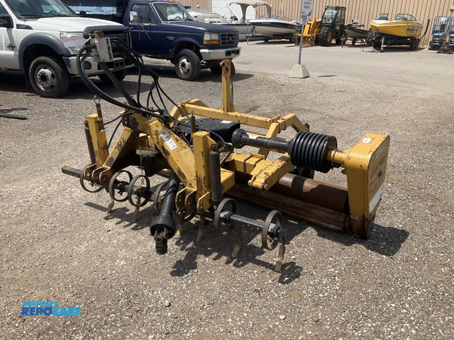 Lot 2-34332 - Harley Pro-8 Power Rake 3 point attachment, 540 PTO powered, hydraulic angle and tine lift/lower, us...