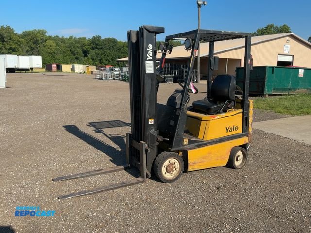 Lot 2-20905 - Yale GLC030AFNUAE082 Forklift