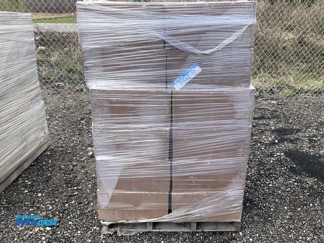 Lot 2-91542 - Oldcastle SP1S1E Approximately 72 of 8x8x16” Burnt Umber Blocks