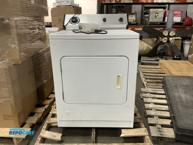 Lot 2-96829 - Whirlpool LGR3634EWO Dryer