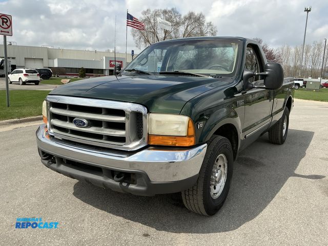 Lot 2-93023 - 2000 Ford F-250 XL Regular Cab Long Box Pickup Truck RWD