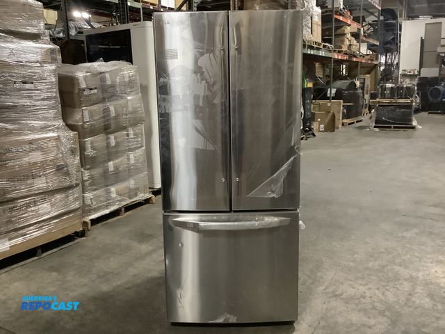 Lot 2-99042 - LG 115V Refrigerator/Freezer model #LFCS22520S /07 measures 30” x 32” x 68” - scratch and dent