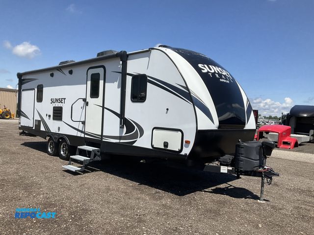 Lot 2-34312 - 2018 Crossroads RV Sunset Trail 253RB Camper Travel Trailer