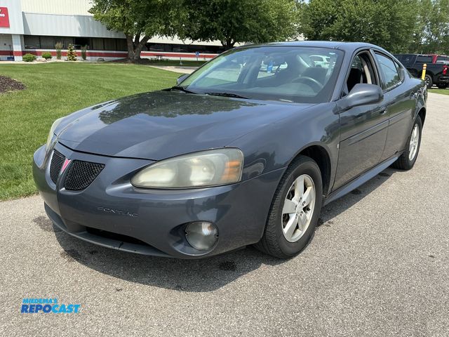 Lot 2-56801 - 2008 Pontiac Grand Prix Sedan FWD