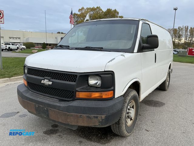 Lot 2-67254 - 2008 Chevrolet Express G3500 Cargo Van RWD