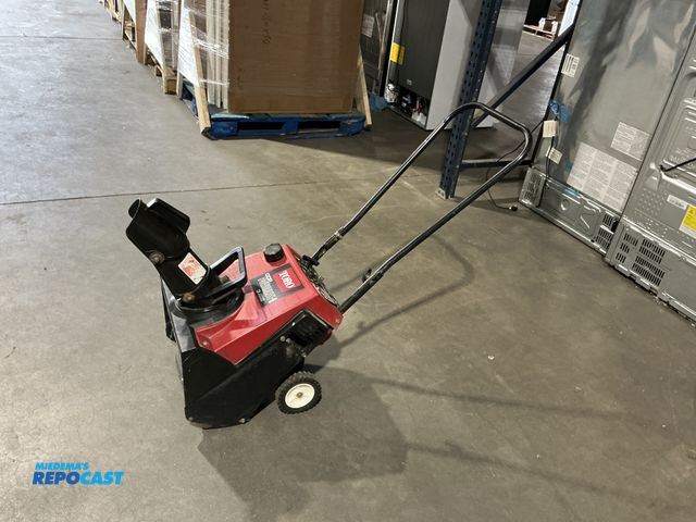 Lot 2-78776 - TORO Overview    +4                  The Toro CCR Powerlite is a lightweight, single-stage, 2-cycle ...