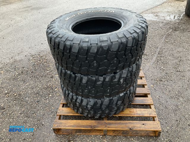 Lot 2-41551 - (3) outdated 35x12.50R17 tires, used, date codes are from 2008