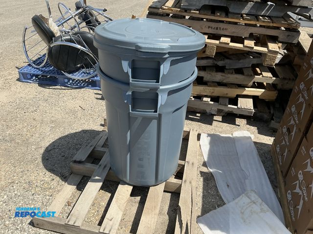 Lot 2-75509 - Lot of (2) trash bin’s..