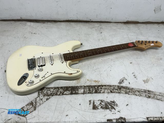 Lot 2-11418 - Glen Burton Electric Guitar w/ Pick, missing a string