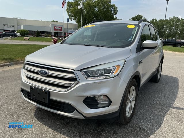 Lot 2-62630 - 2018 Ford Escape SEL SUV FWD