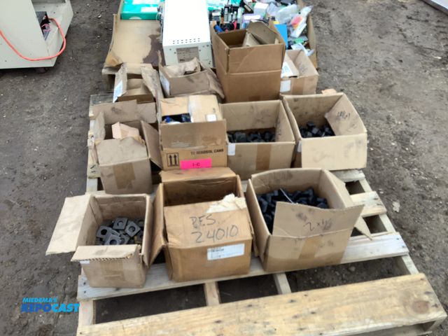 Lot 2-92234 - Skid lot of various nuts and bolts, Including different bolts, bolts with washer, round nuts,oni fil...