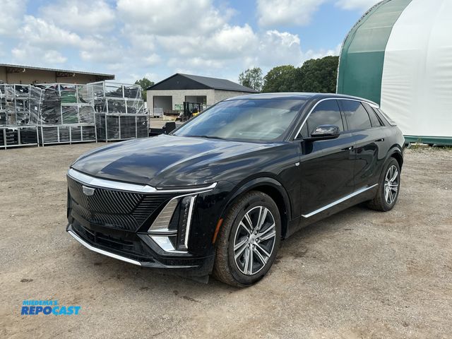 Lot 2-90426 - 2024 Cadillac Lyriq Lux-2 AWD All Electric SUV AWD
