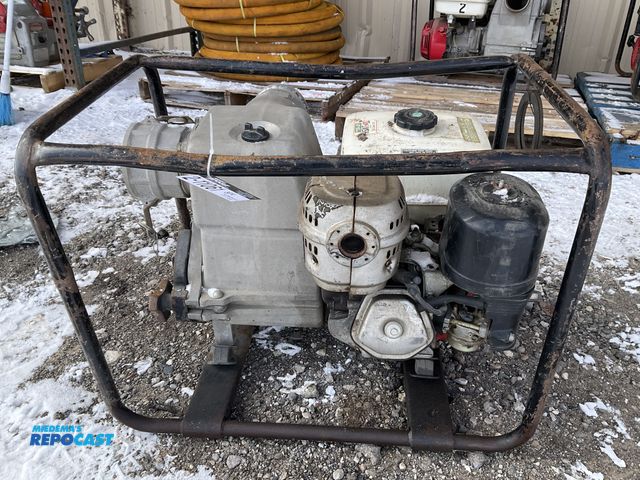 Lot 2-11061 - Honda WT40X Trash Pump Portable Gas Powered Recoil Start