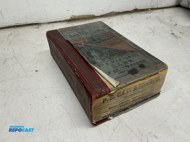 Lot 2-76283 - Vintage Grand Rapids city directory