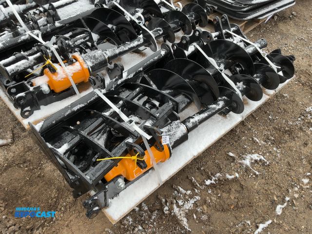 Lot 2-19597 - 6 Mini Loader Attachments