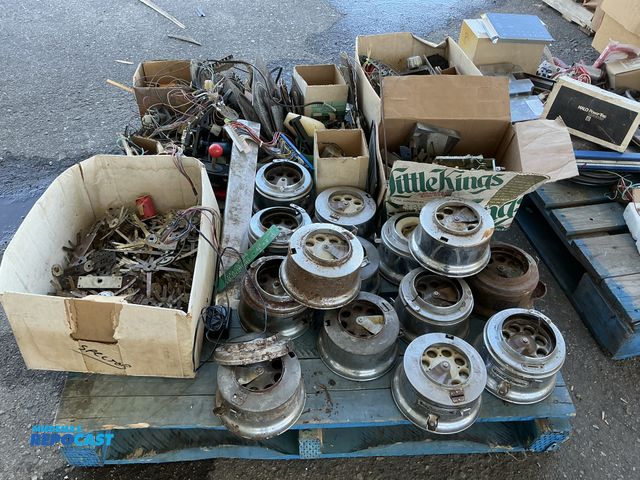 Lot 2-33180 - Skid of Miscellaneous Industrial Parts