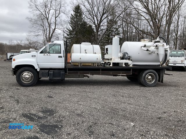 Lot 2-91502 - 1999 GMC Topkick 6500 Vac Truck