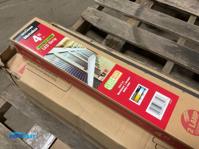 Lot 2-23318 - (6) Cooper Lighting Solutions Metalux 4’ Double Lens LED Strip Lights, 4600 Lumens, 43 Watts, 4000K ...