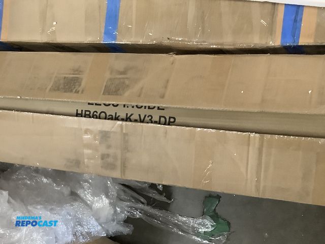 Lot 2-99531 - Wooden headboard.