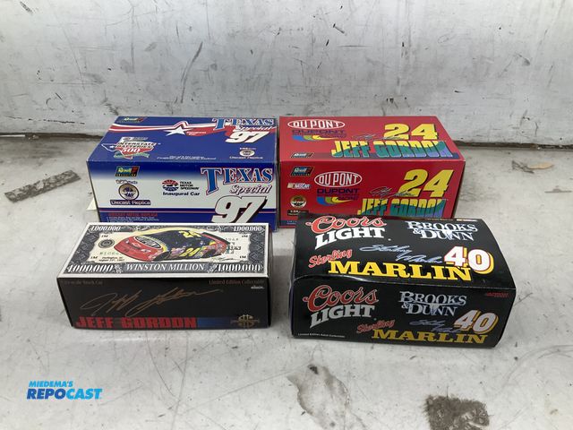 Lot 2-96380 - Colors Light sterling Marlin 40 1:24 scale stock car (1999 limited edition adult collectible), a 1,0...