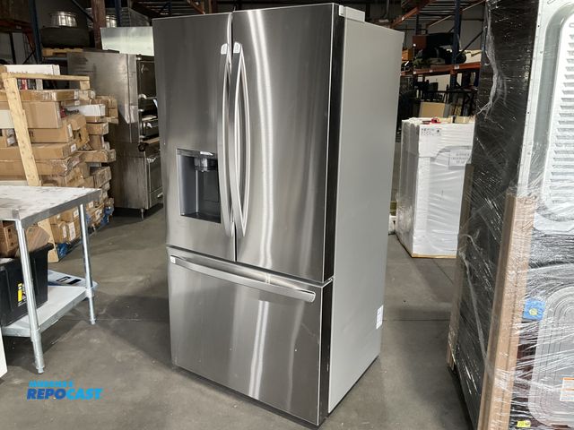 Lot 2-55856 - LG LCFC26XSS Refrigerator/Freezer