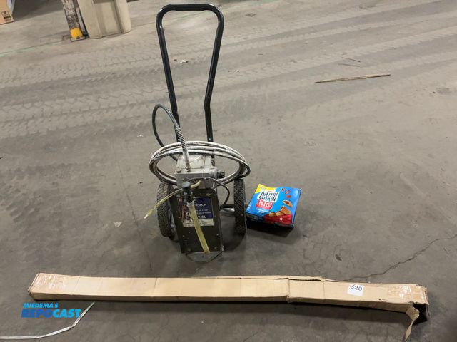 Lot 2-93695 - Campbell Hausfeld Serious Duty One Touch Control Spray or Roll Painting System