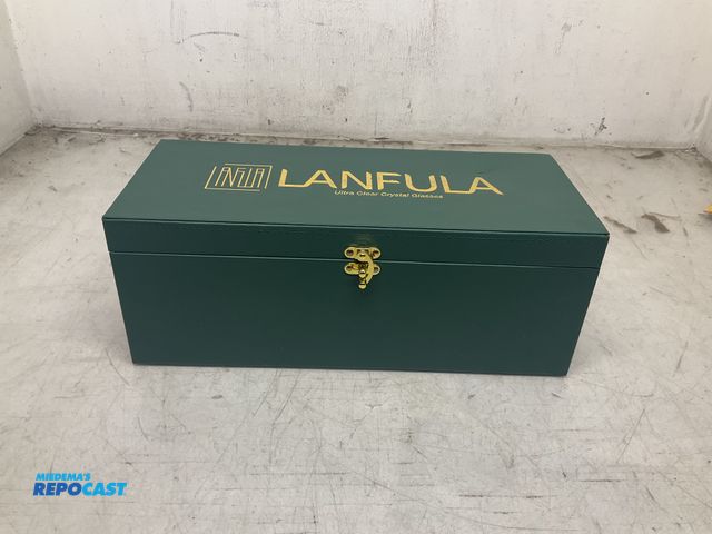 Lot 2-92157 - Set of Lanfula Ultra Clear Crystal Glasses with Case and Accessories