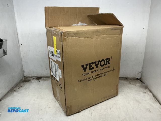 Lot 2-93490 - VEVOR portable toilet, capacity: 5L/1.3gal, Model# QJK.