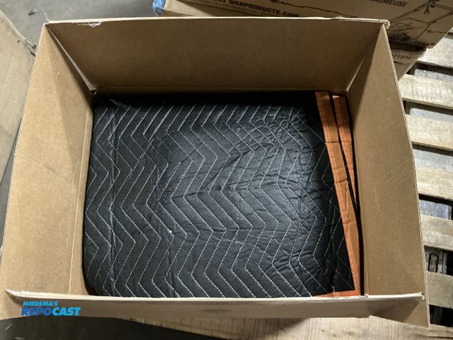 Lot 2-13630 - 72” x 40” moving blankets