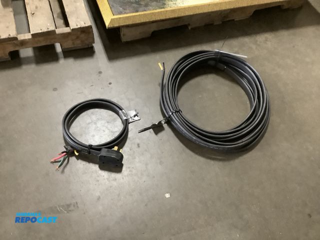 Lot 2-96425 - 48' Electrical Cord 8/3w/#10GND &amp; a 5' pc with plug