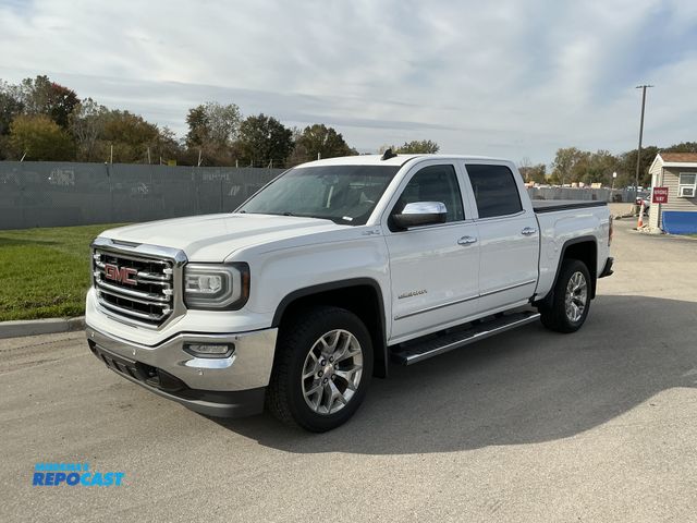 Lot 2-46744 - 2016 GMC Sierra 1500 SLT Crew Cab Short Box Pickup Truck 4x4