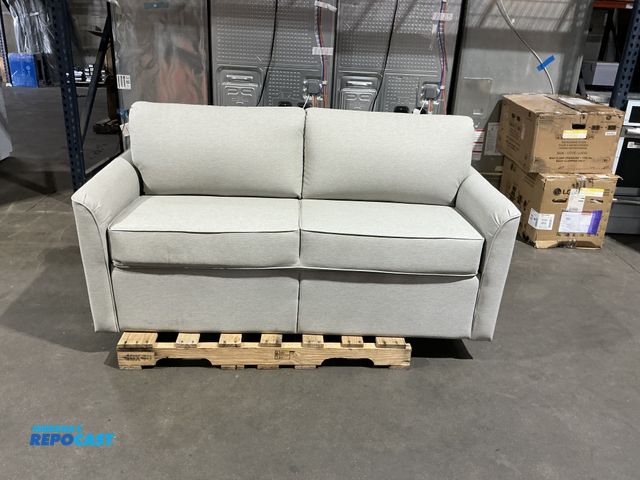Lot 2-78779 - RV Sleeper Sofa- 68”x32”x34”