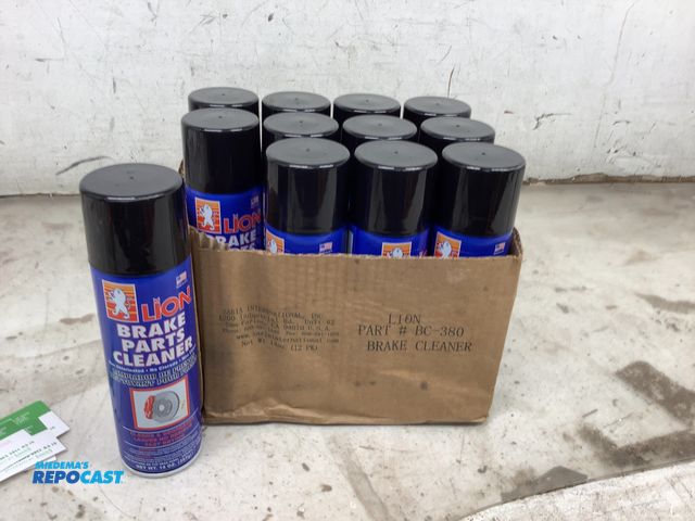 Lot 2-69245 - (12) 14oz  Lion brake parts cleaner