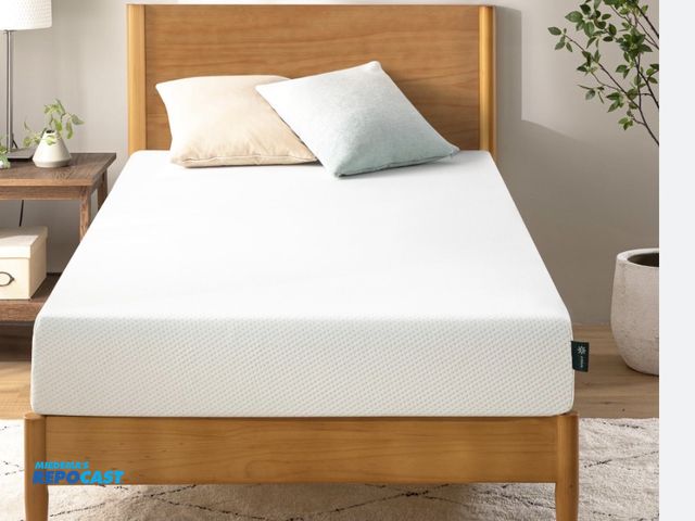 Lot 2-17134 - ZINUS T 6” Green Tea Memory foam Mattress