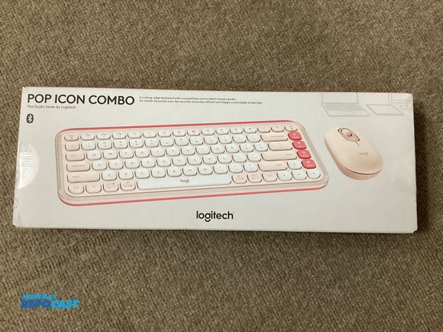 Lot 2-76404 - New Logitech POP ICON COMBO. A cutting edge keyboard with scooped keys and a silent mouse. Pair your...