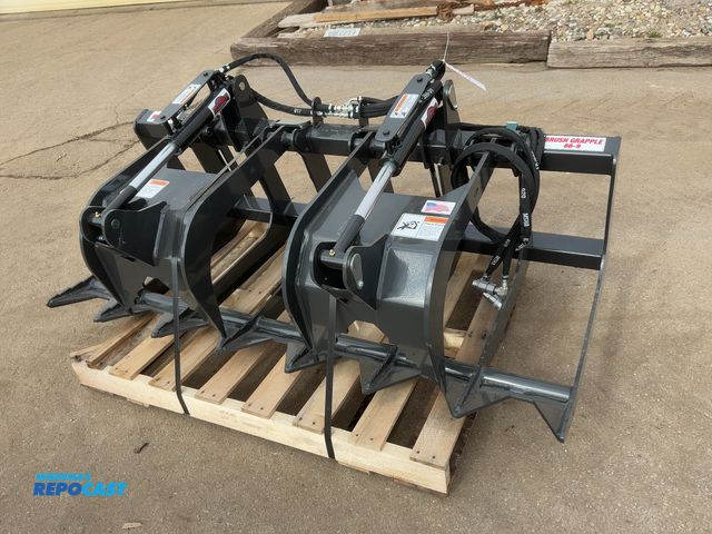 Lot 2-42402 - New Stout 66-9 Brush Grapple Skid Steer Attachment