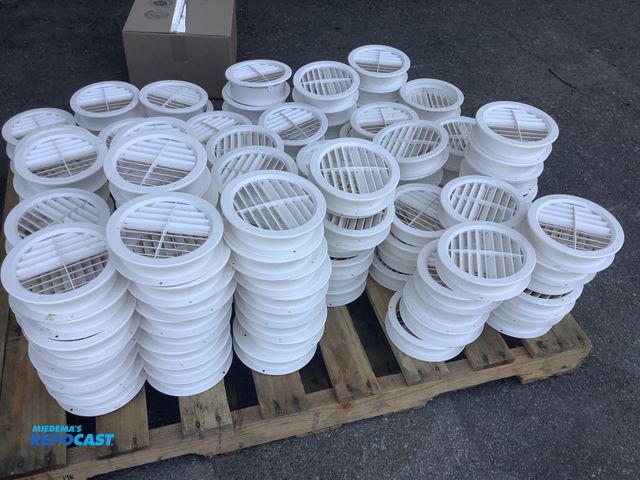 Lot 2-13579 - Skid lot of Jetstream Vent Louvered