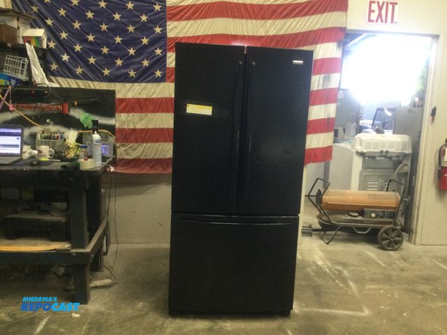 Lot 2-59573 - Kenmore french door Refrigerator/Freezer Kenmore french door
multi air flow
spill protector
ultra ic...