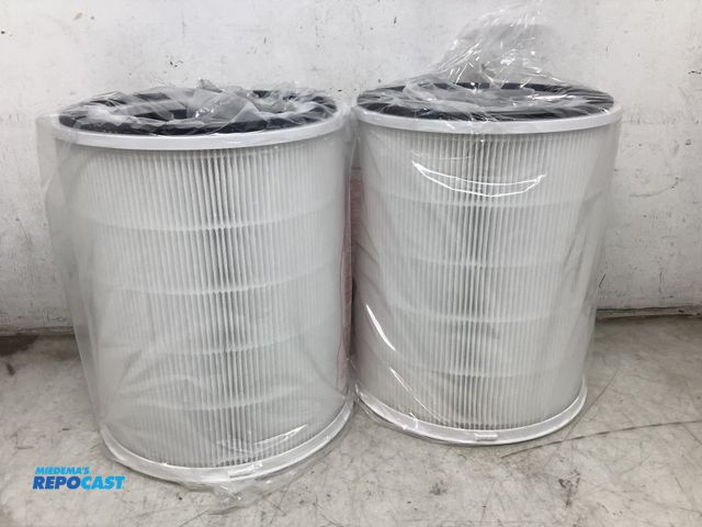 Lot 2-93307 - hepa air filter set of 2