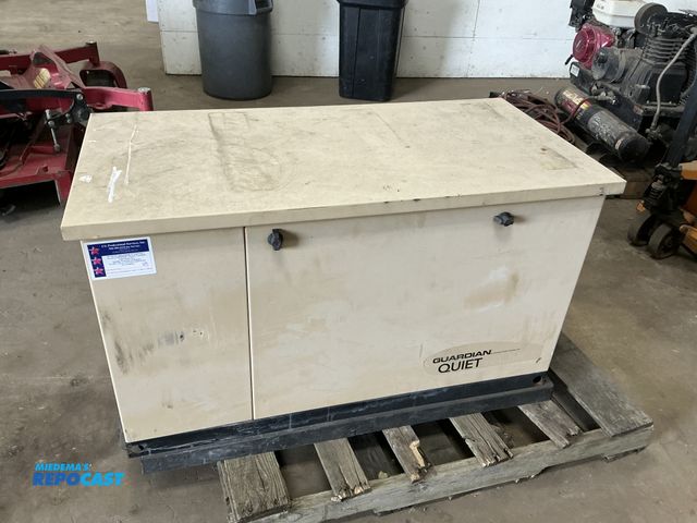 Lot 2-22997 - Guardian Quiet by Generac Generator, 16,000 Watts, 120/240 Volt, Item # 0052430, S/N: 4710117, Runs ...